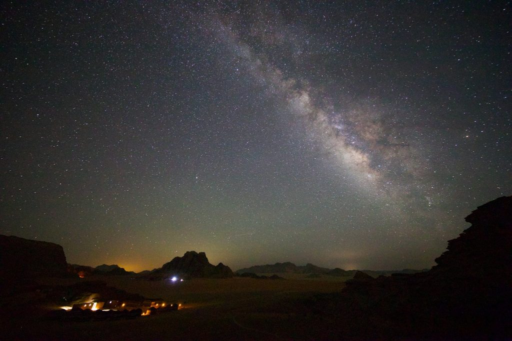 Galería de Noche bajo las Estrellas en un Campamento Beduino en Jordania